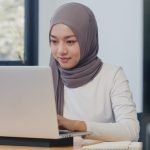 What Are The Pro And Cons Of Buying Dissertation Online? A Must-Read For Students
